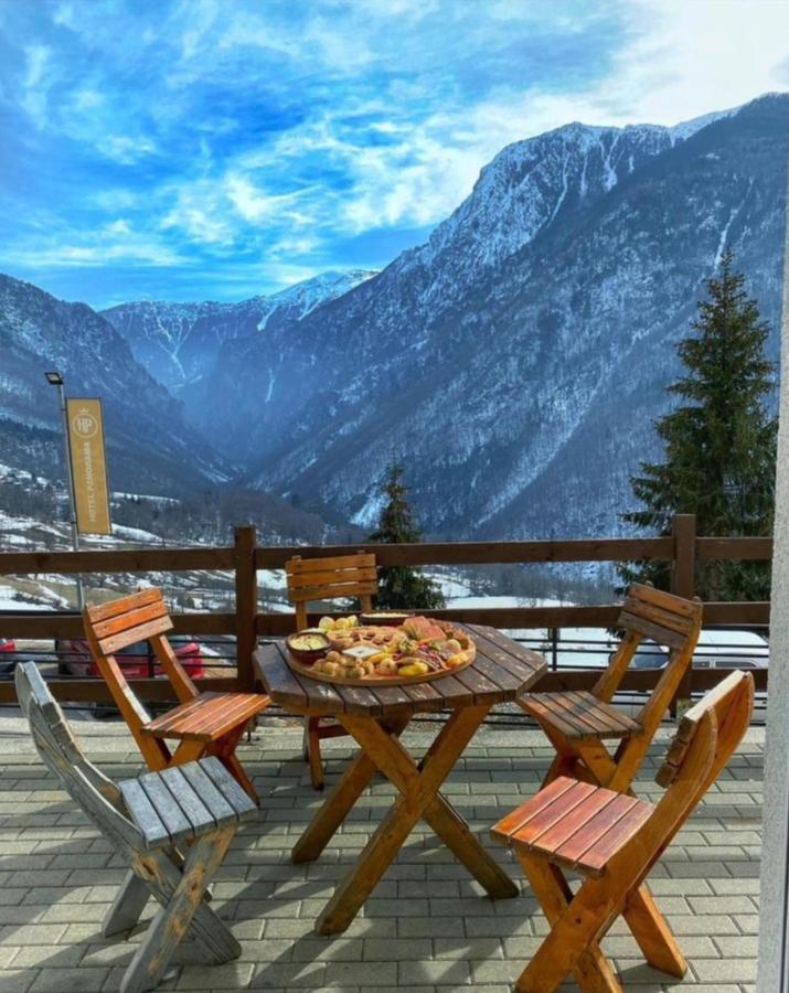 Hotel Panorama Rugove 佩奇 外观 照片