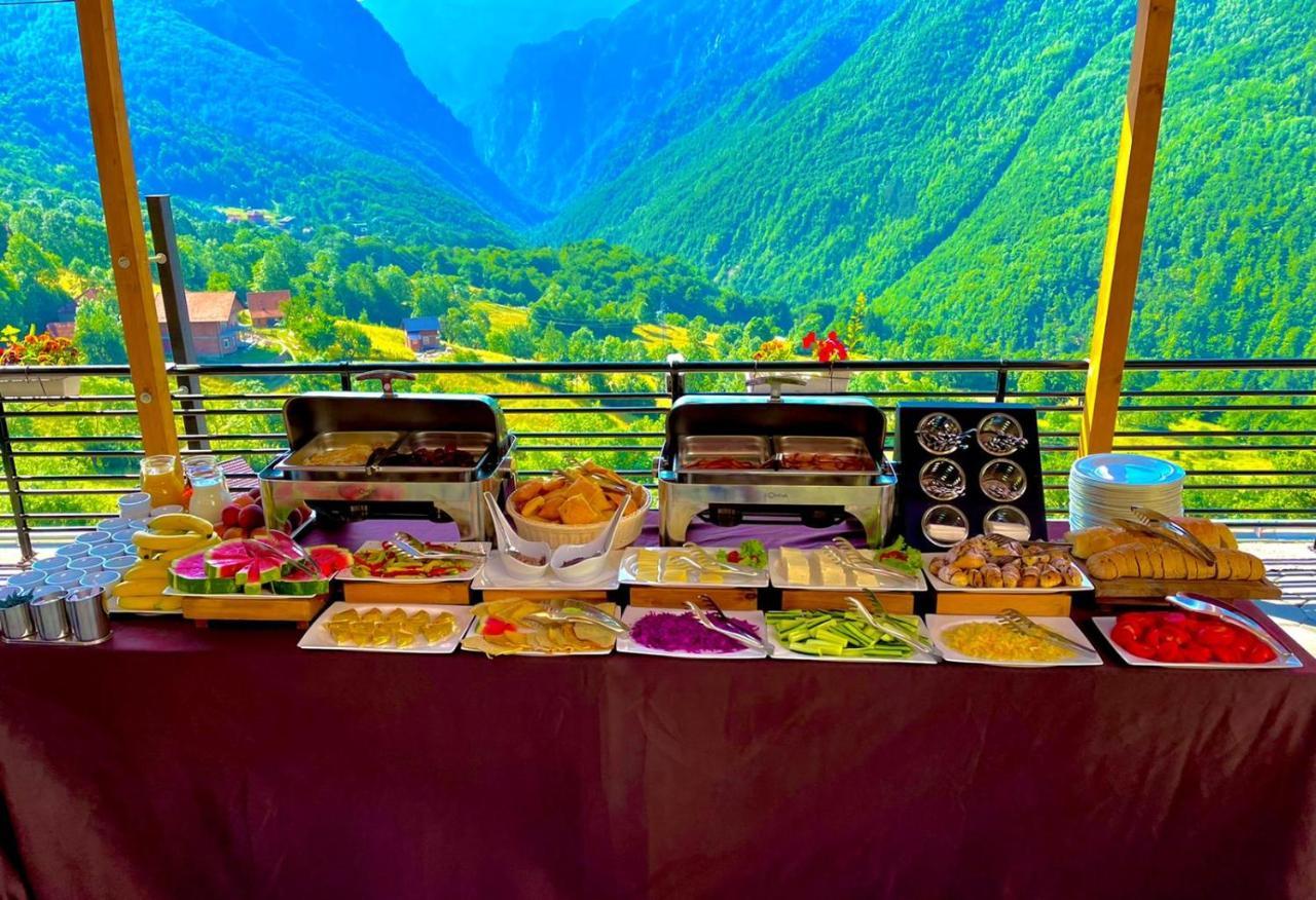 Hotel Panorama Rugove 佩奇 外观 照片