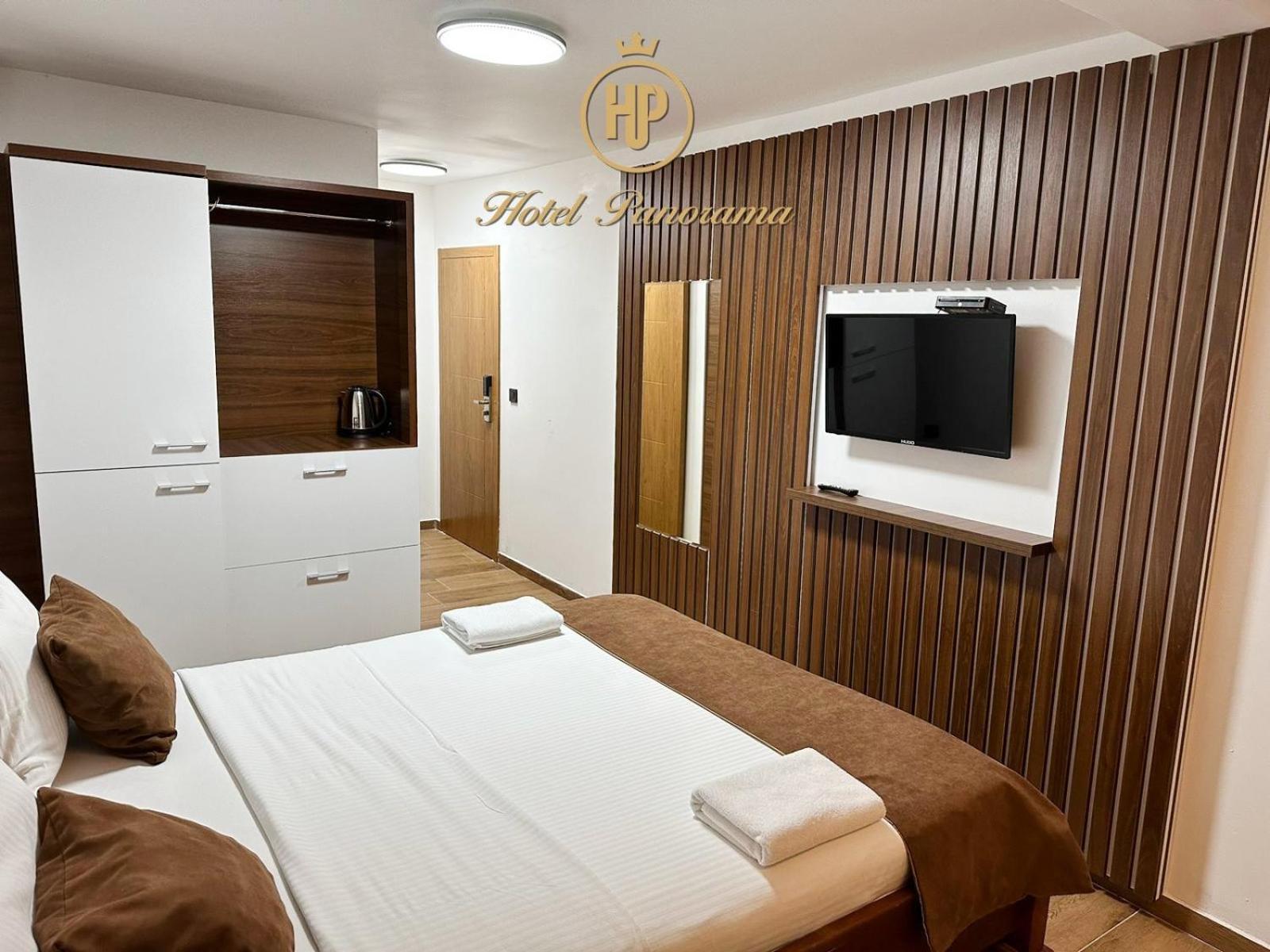 Hotel Panorama Rugove 佩奇 外观 照片