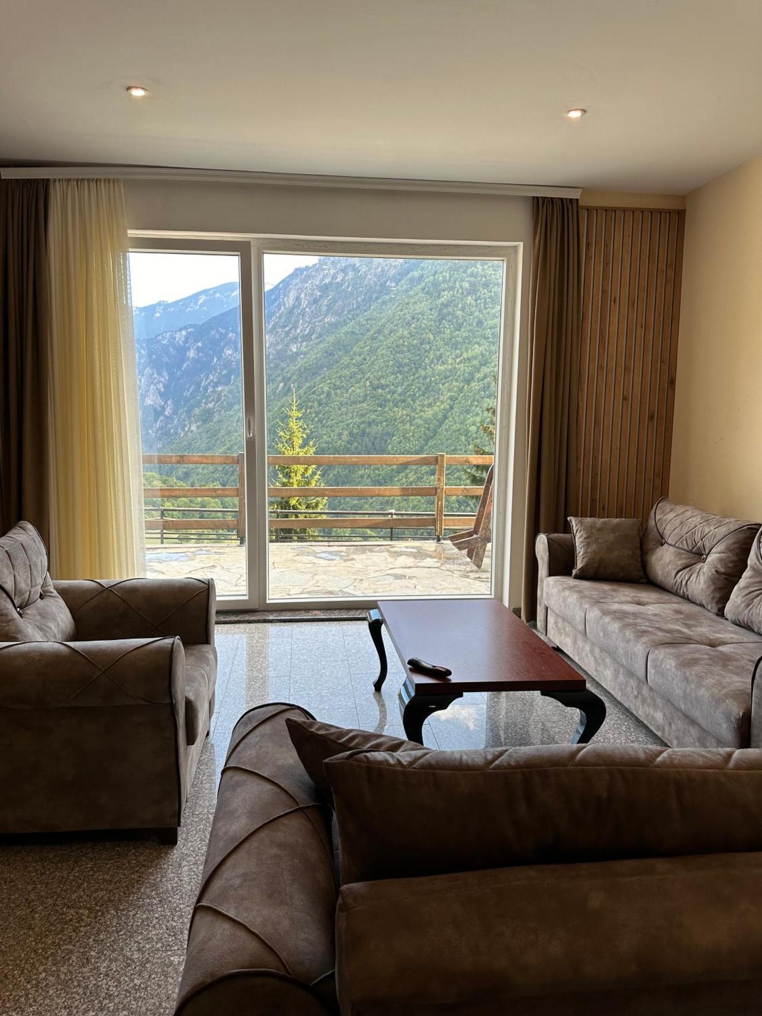 Hotel Panorama Rugove 佩奇 外观 照片